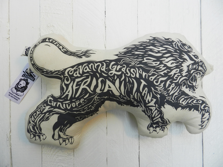 オーガニック・クッション　ライオン（大）イメージ