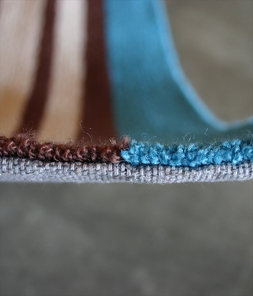 ARTWORK STUDIO TR-4241RD  「Native rug（ネイティブラグ）」Hills（ヒルズ柄）Lサイズ （レッド） 画像2